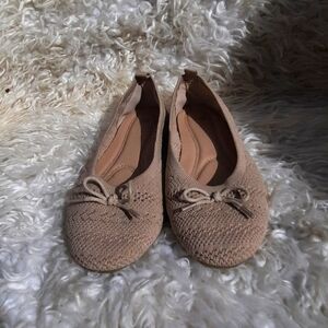 🍀3/15 🆕️ Cream/Tan Flats
